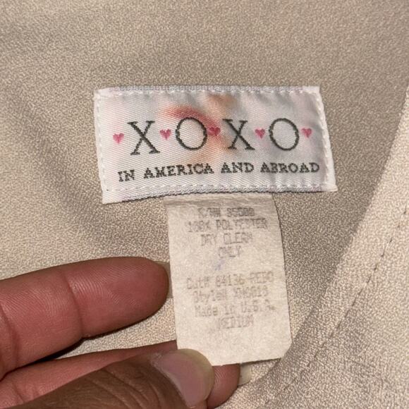 XOXO VTG Blouse Top Womens Medium Beige Embroidered Floral Back Zip Cottage Core - Picture 5 of 8